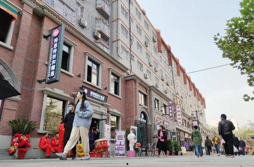 大沥步行街网红打卡,网红打卡新地标，潮流与美食的完美融合